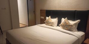 Schreibtisch, kostenloses WLAN