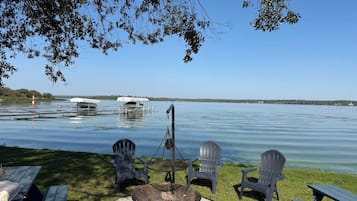 Cabin, 3 Bedrooms, Accessible, Balcony | Property grounds