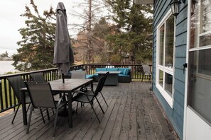 Cabin, 3 Bedrooms, Accessible, Balcony | Outdoor dining - Spacious 4-season Cabin With Lakefront Views in Silver Sands (Silver Sands)