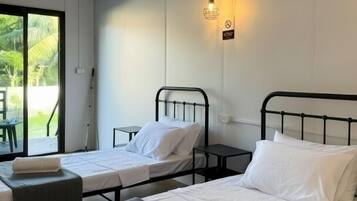 Individually furnished, free WiFi, bed sheets