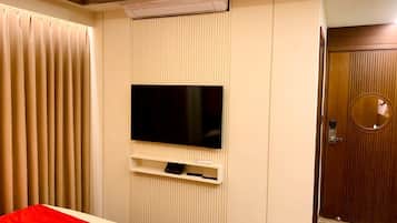 Skrivebord, skrivebord for bærbar PC og wi-fi (inkludert)