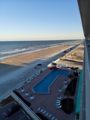 Nicht klassifiziertes Bild, 4 von 18, Schaltfläche