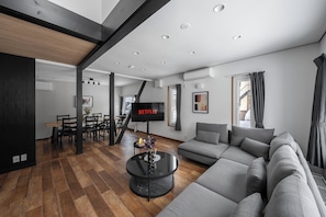 Apartment | Living area | Flat-screen TV - NORTH GATE (Asahikawa)