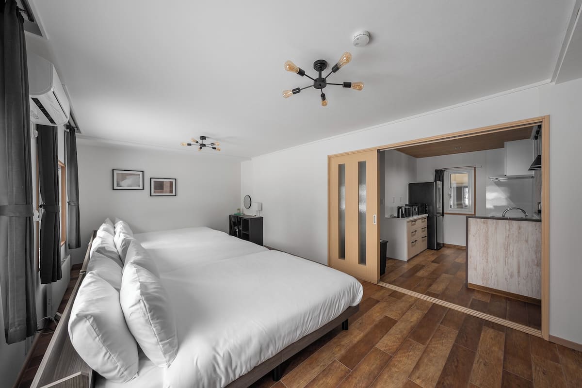 Desk, iron/ironing board, free WiFi