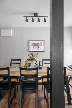 تناول الطعام