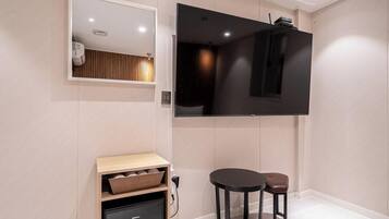 high spec pc room | Wi-Fi gratis