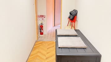 Villa familiar, 3 habitaciones, baño privado | Interior