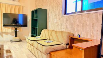 Family Villa, 3 Bedrooms, Private Bathroom | Living area