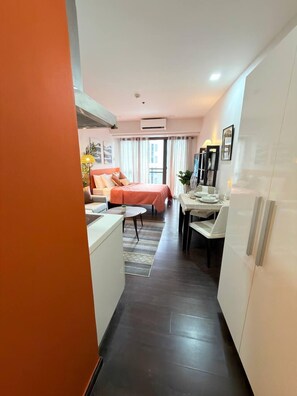 City appartement | Individueel gedecoreerd, gratis wifi, beddengoed