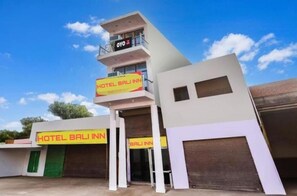 Exterior - Hotel Bali Inn (Agra)