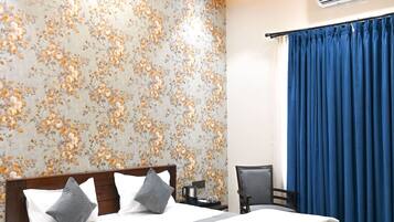 Luxury Double Room, Balcony