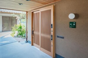 Luxury Villa, Ocean View | Exterior detail