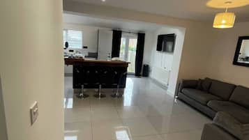 House, 1 Bedroom | Interior