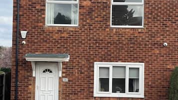 House, 1 Bedroom | Exterior