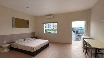 Accès Internet, draps fournis