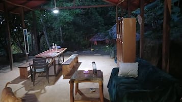 Loft, 1 Bedroom, Smoking, Balcony | Outdoor dining