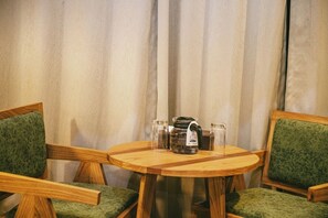 Luxury-Zimmer, Balkon, Bergblick | Kostenloses WLAN