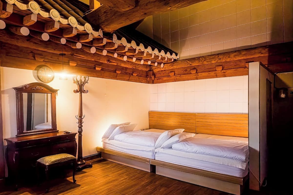 Familien-Suite, Balkon, Bergblick | Kostenloses WLAN