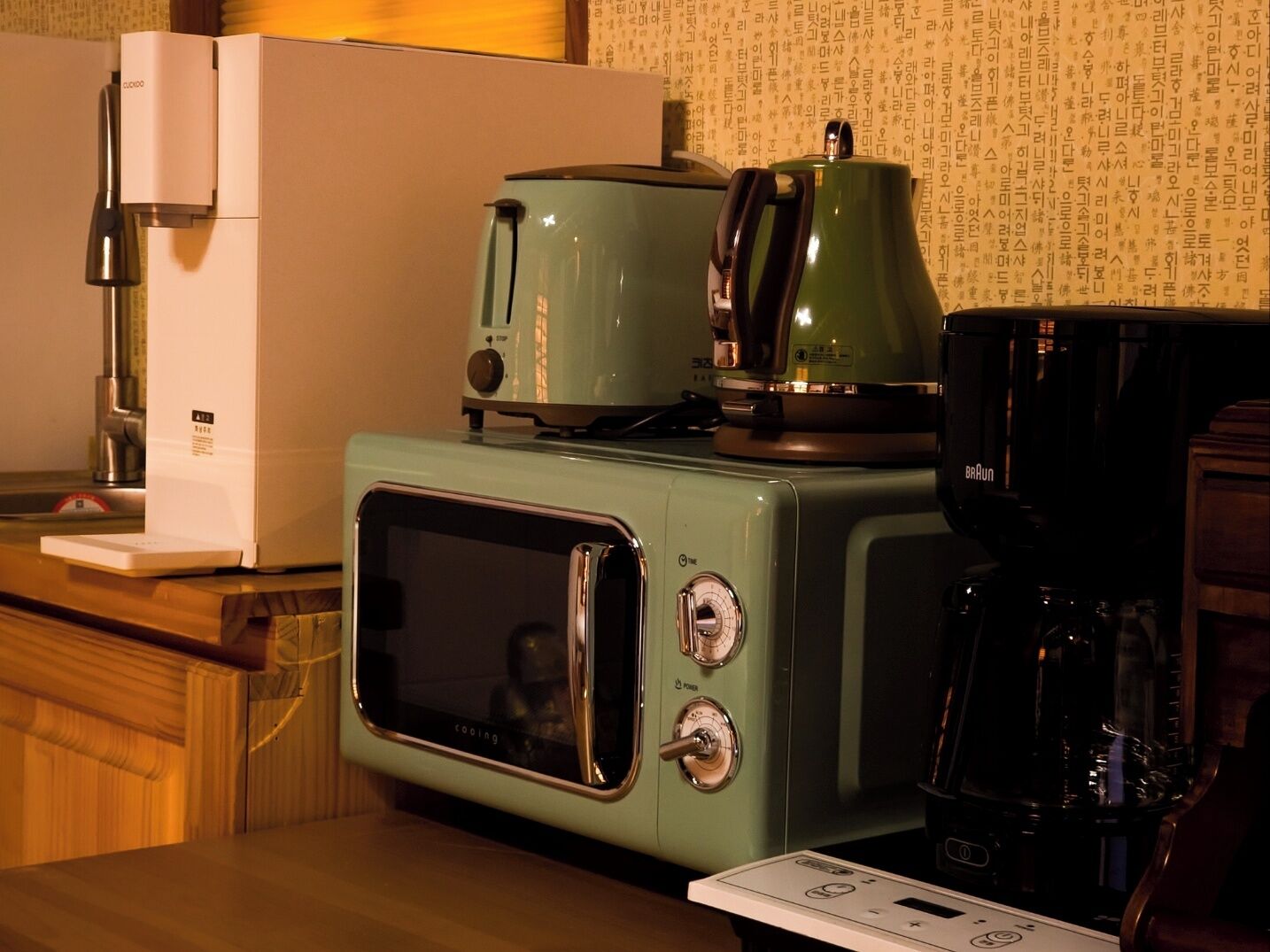 Family Suite, Balcony, Mountain View | Interior