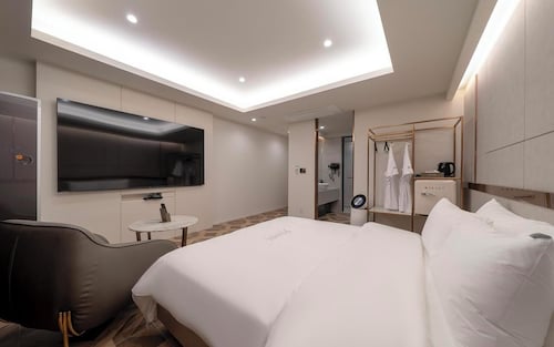 Gwangmyeong Hotel Levento