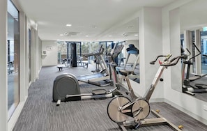 Habitación, 1 habitación, para fumadores | Sala de fitness