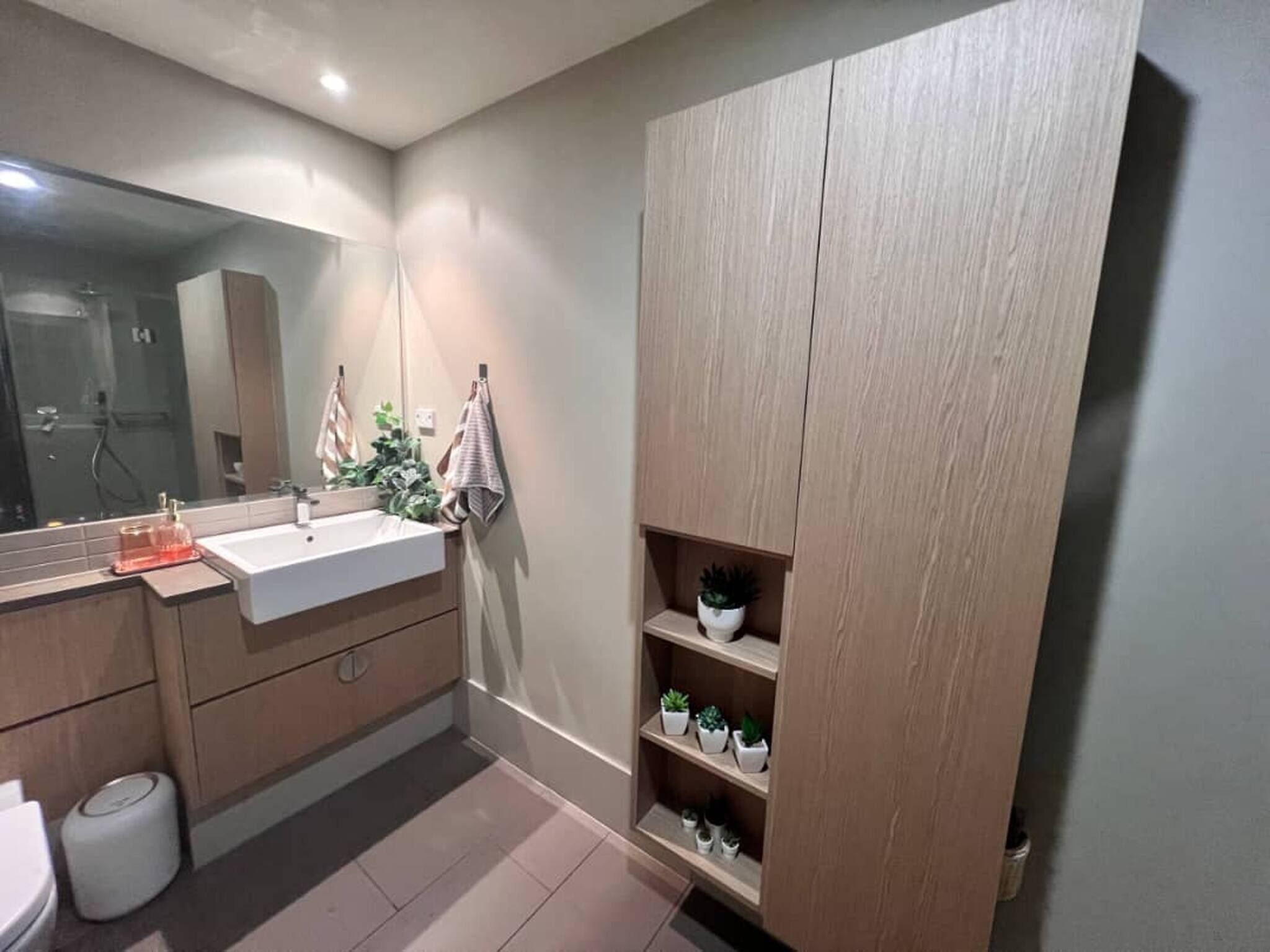 Room, 1 Bedroom, Smoking | Bathroom