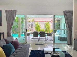 Living area - Central Rawai Private Pool Villa  V292 (Rawai)