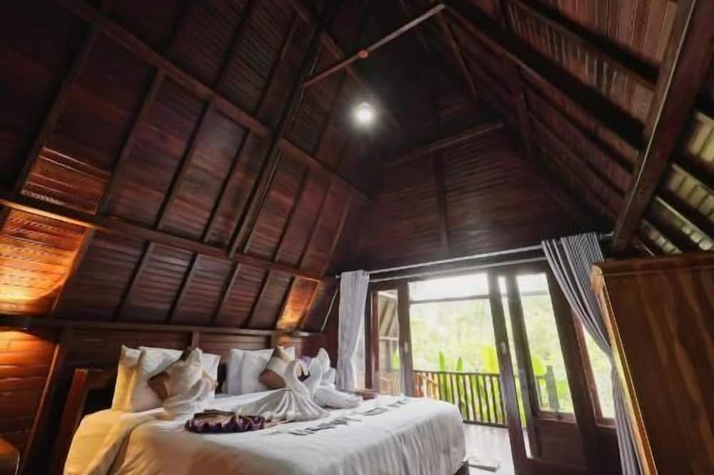 Kelingking Terrace Cottage