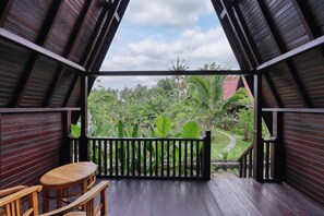 Chambre Double, balcon, vue cour intérieure | Vue de la chambre