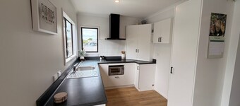 Newly renovated 2 bedroom retreat in walkable area to local winerys