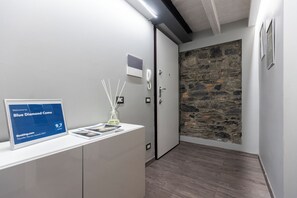 Interior - Blue Diamond Suite (Como)