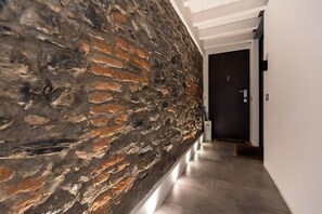Interior - Blue Diamond Suite (Como)