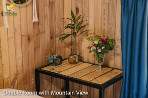 Chambre Double, vue montagne | Wi-Fi gratuit, draps fournis