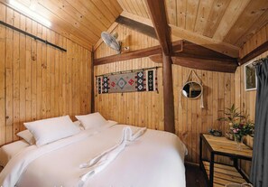 Kamar Double, pemandangan gunung | Wi-Fi gratis dan seprai linen