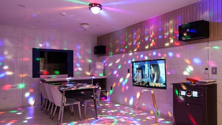 3 habitaciones y wifi gratis . Suncheon Haru Saenggak Private Pool Vill