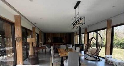 Villa des chĂąteaux du Pessac Leognan