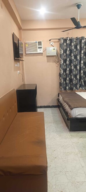 Habitación estándar | Camas extra, wifi gratis y ropa de cama