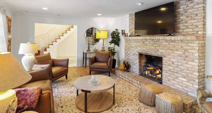 Whispering Fern Retreat | 4-Acre Luxury Escape, Fire Pit