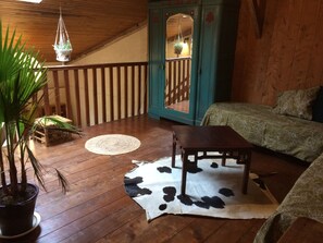 Interior - In the heart of nature (Rochefort-en-Terre)