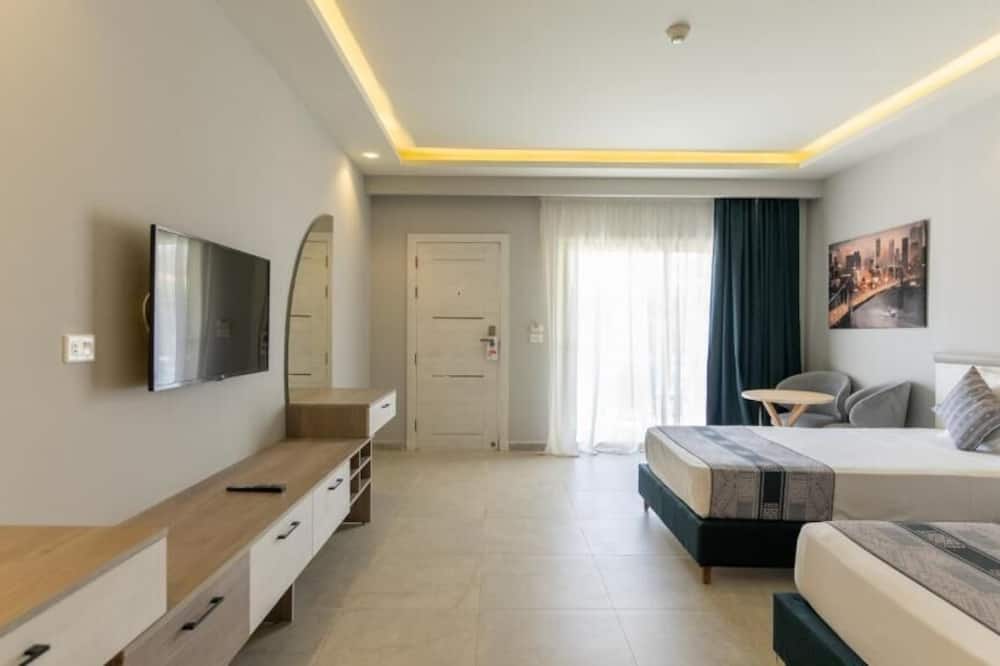 Aladdin Beach Resort