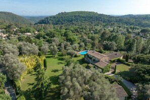 Exterior - Les Berguières – Private estate & pool (Tourrettes-sur-Loup)