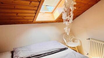 2 sovrum, strykjärn/strykbräda, wi-fi och sängkläder