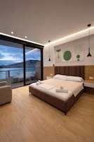 Quarto casal luxo, sacada, vista para o mar | Fachada
