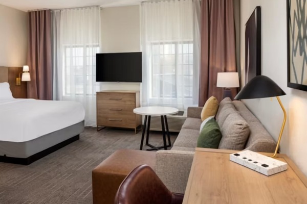 Stretch out with a roomy suite layout and cozy seating.