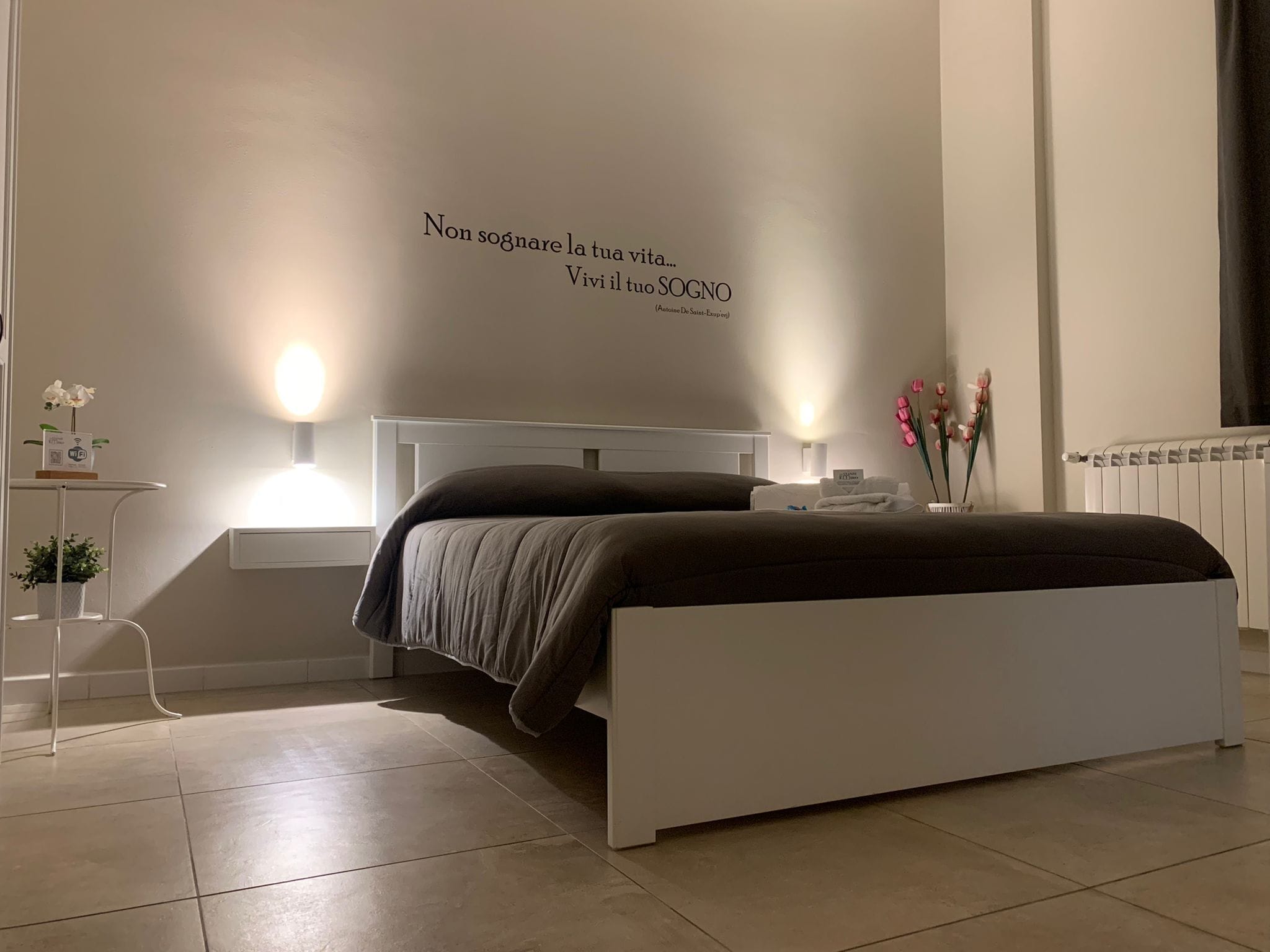 房內夾萬、書桌、熨斗/熨衫板、免費 Wi-Fi