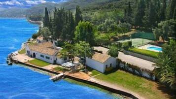 Loft, 1 Bedroom, Smoking, Garden View | View from property