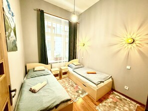 Espace de travail pour ordinateur portable, chambres insonorisées