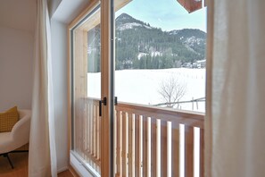 Interior - New & high-quality furnished guest house in a quiet location - Burgberg im Allgäu (Burgberg im Allgäu)