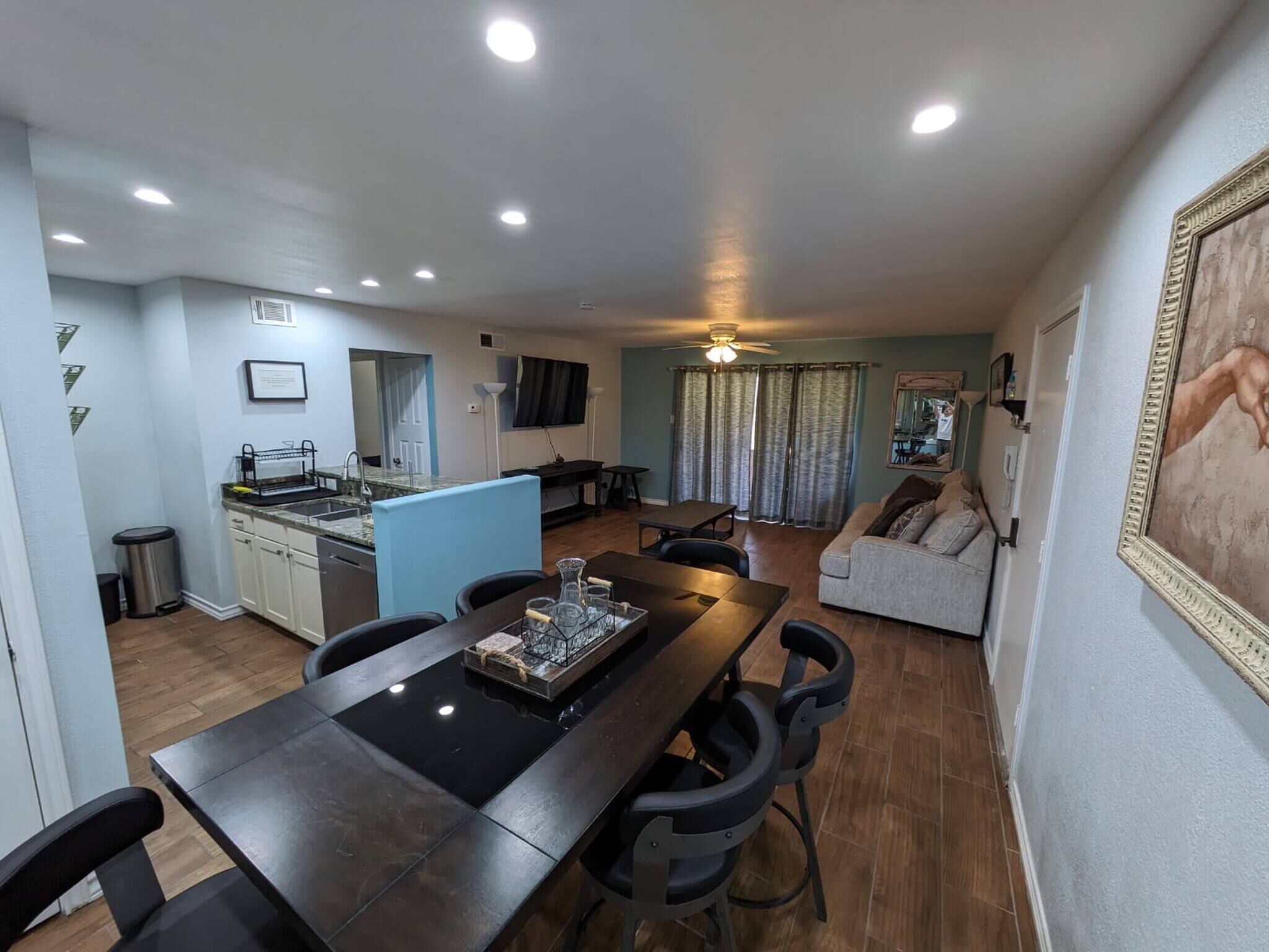 Condo, 1 Bedroom, Accessible, Balcony | Living area