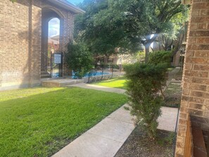 コンドミニアム 2 ベッドルーム バリアフリー 喫煙可 | 施設の敷地